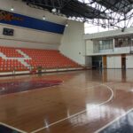 Cancha basketball y gradas del gimnasio Rodolfo Franco Jaminé